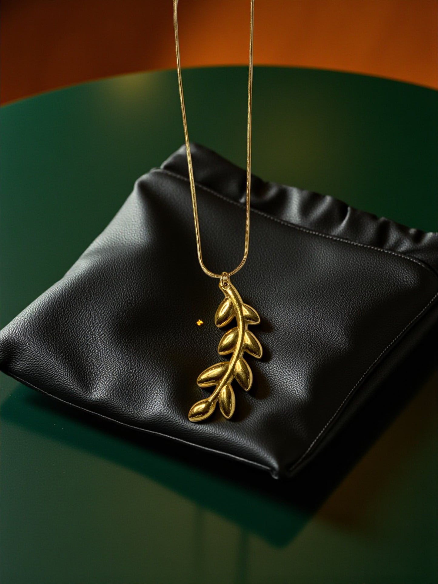 GOLDEN OLIVE LEAF PENDANT NECKLACE