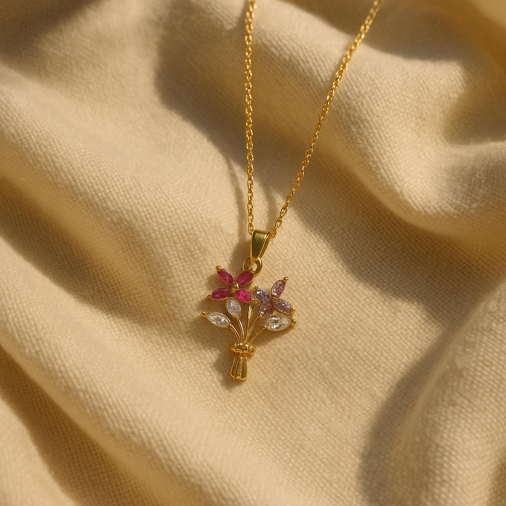 BLOOMING BOUQUET PENDANT NECKLACE