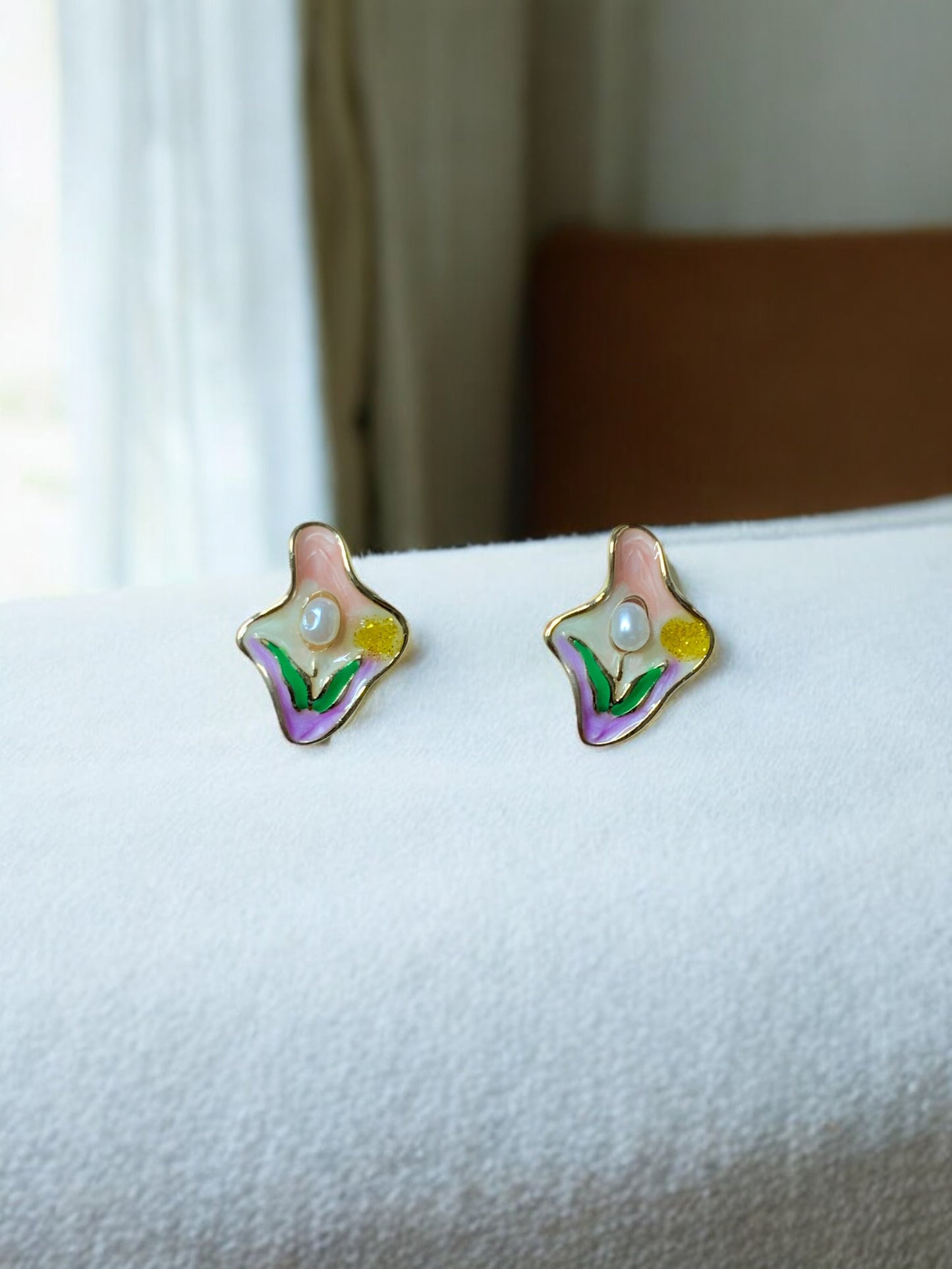PASTEL BLOOM ENAMEL & PEARL STUD EARRINGS