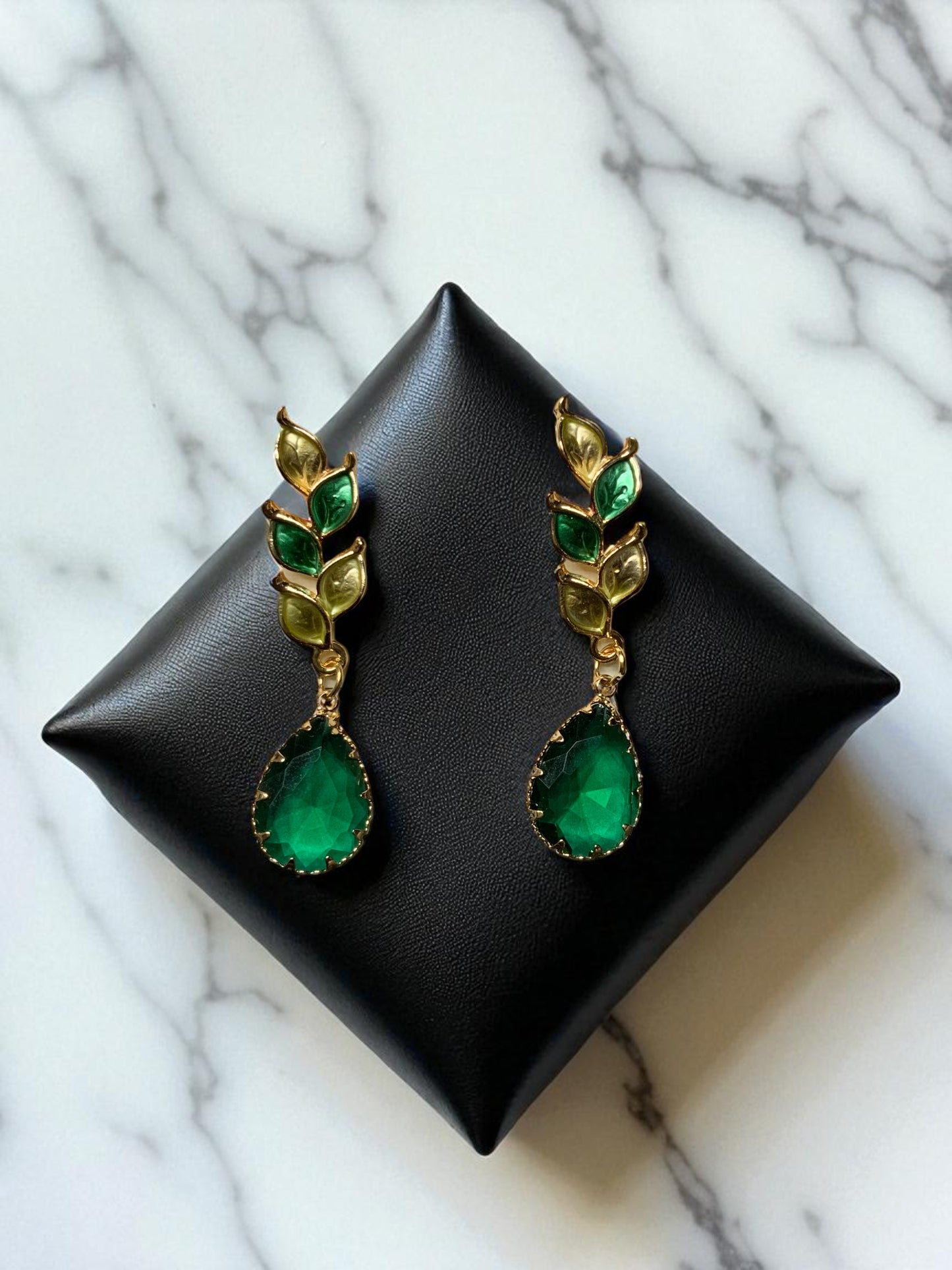 GOLD LEAF DROP EARRINGS