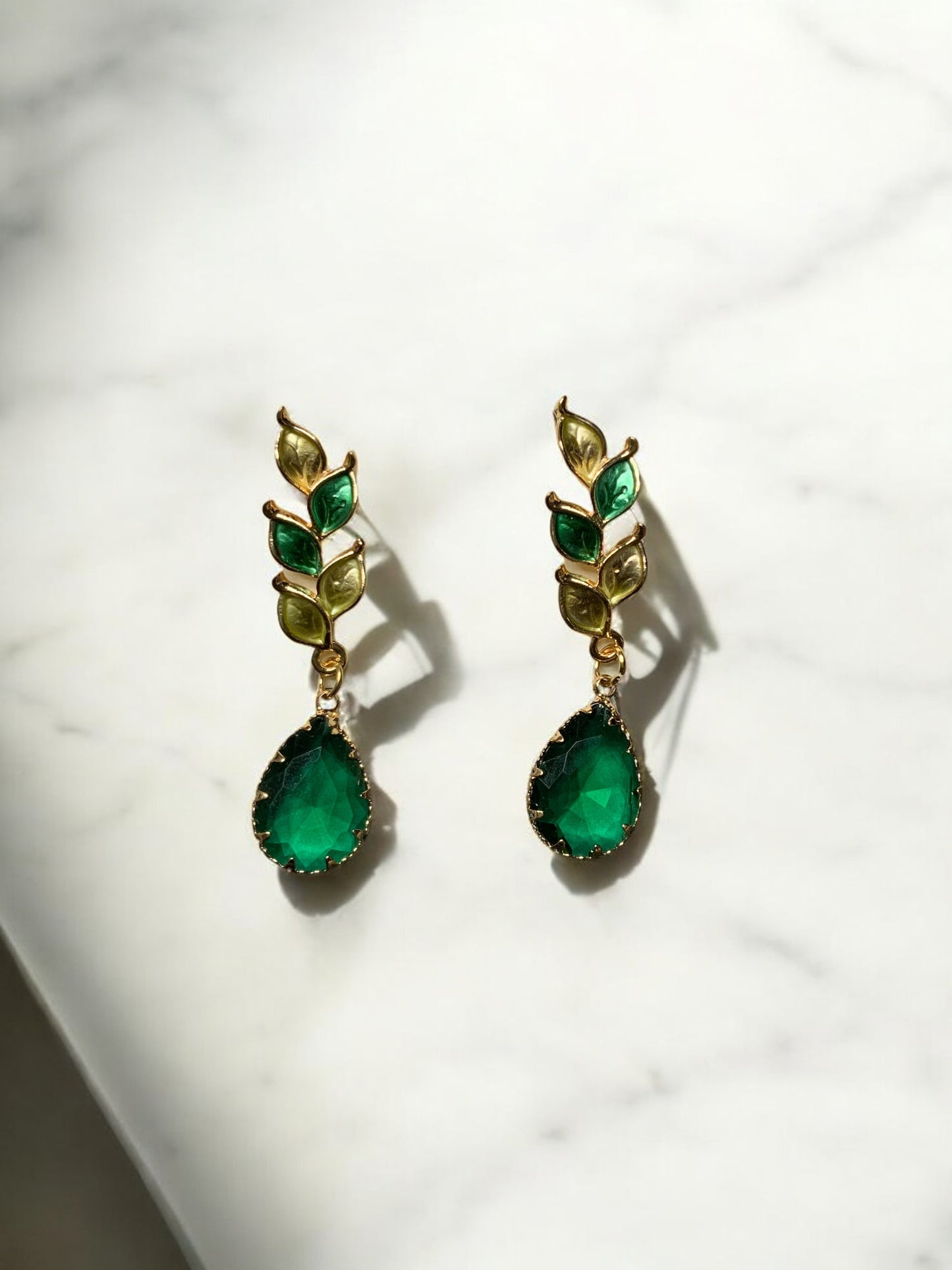 GOLD LEAF DROP EARRINGS