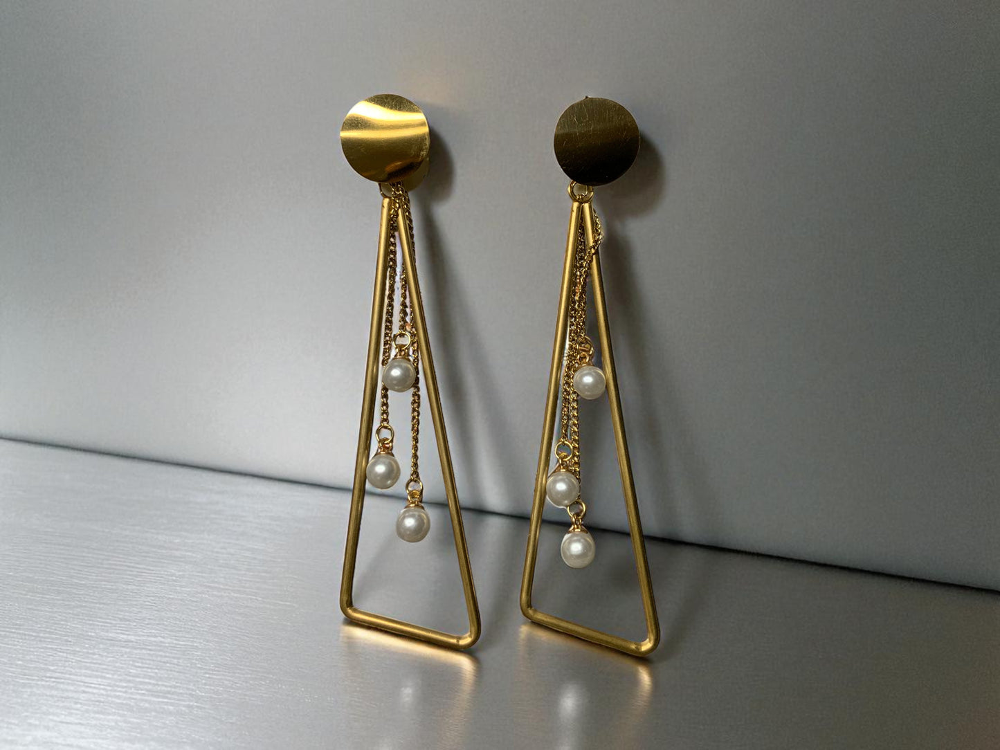 PEARL DRAPE GEOMETRIC DROP EARRINGS