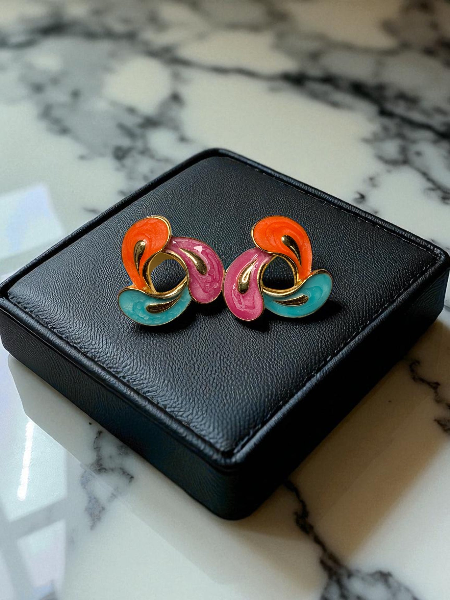RETRO POP SPLASH ENAMEL STUD EARRINGS