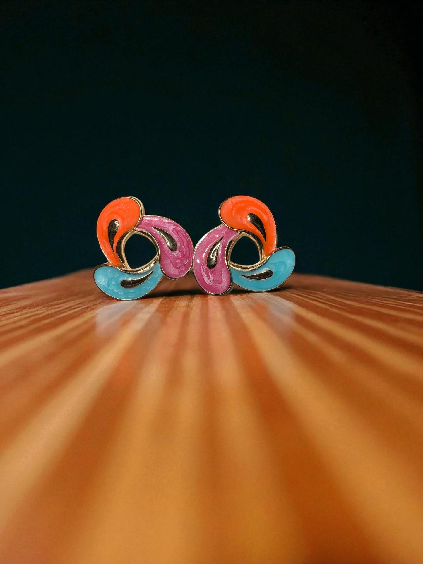 RETRO POP SPLASH ENAMEL STUD EARRINGS