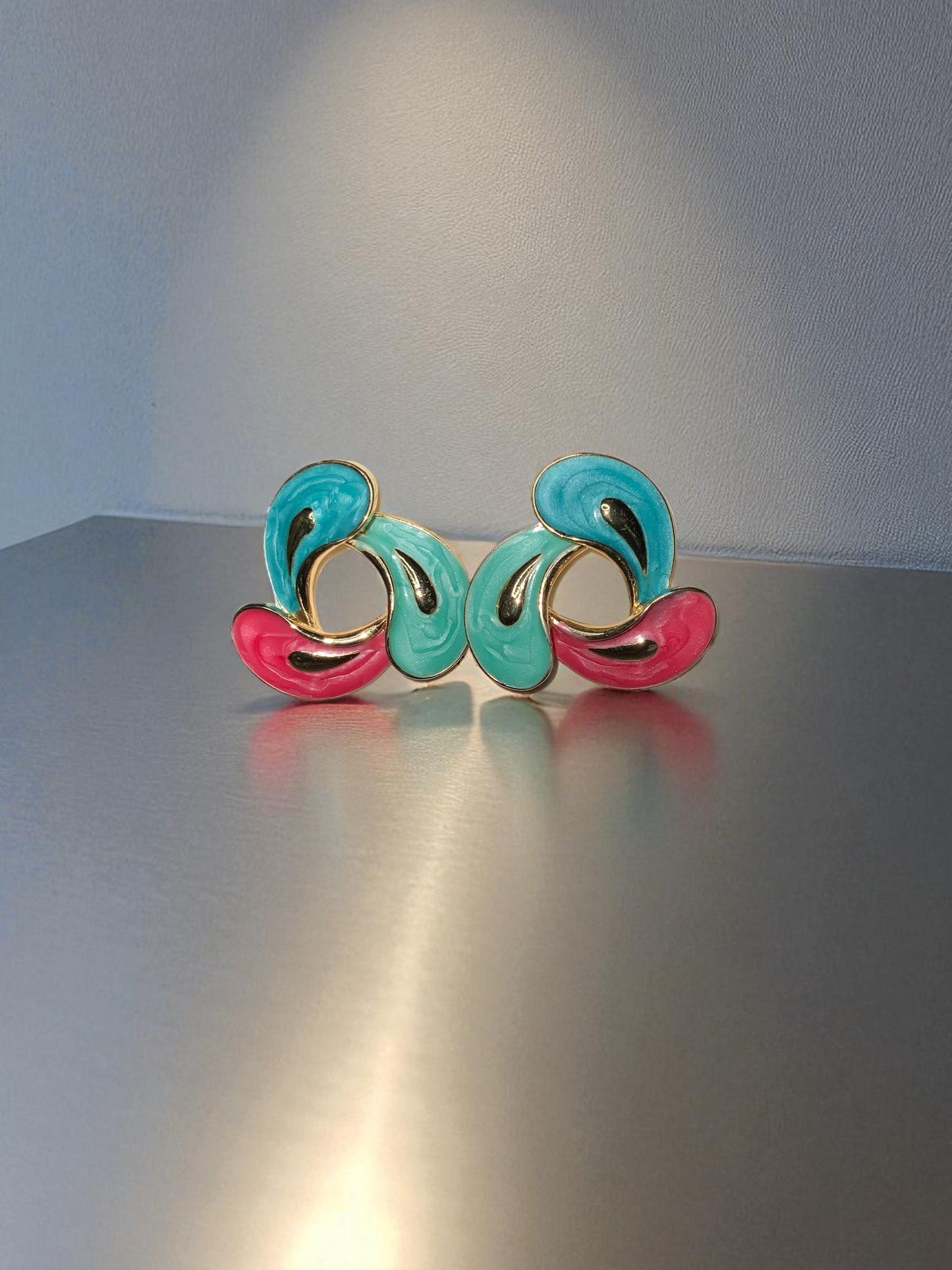 RETRO POP SPLASH ENAMEL STUD EARRINGS