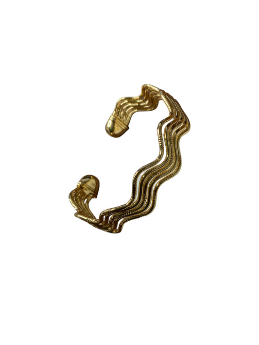 GOLDEN WAVE TEXTURED OPEN CUFF