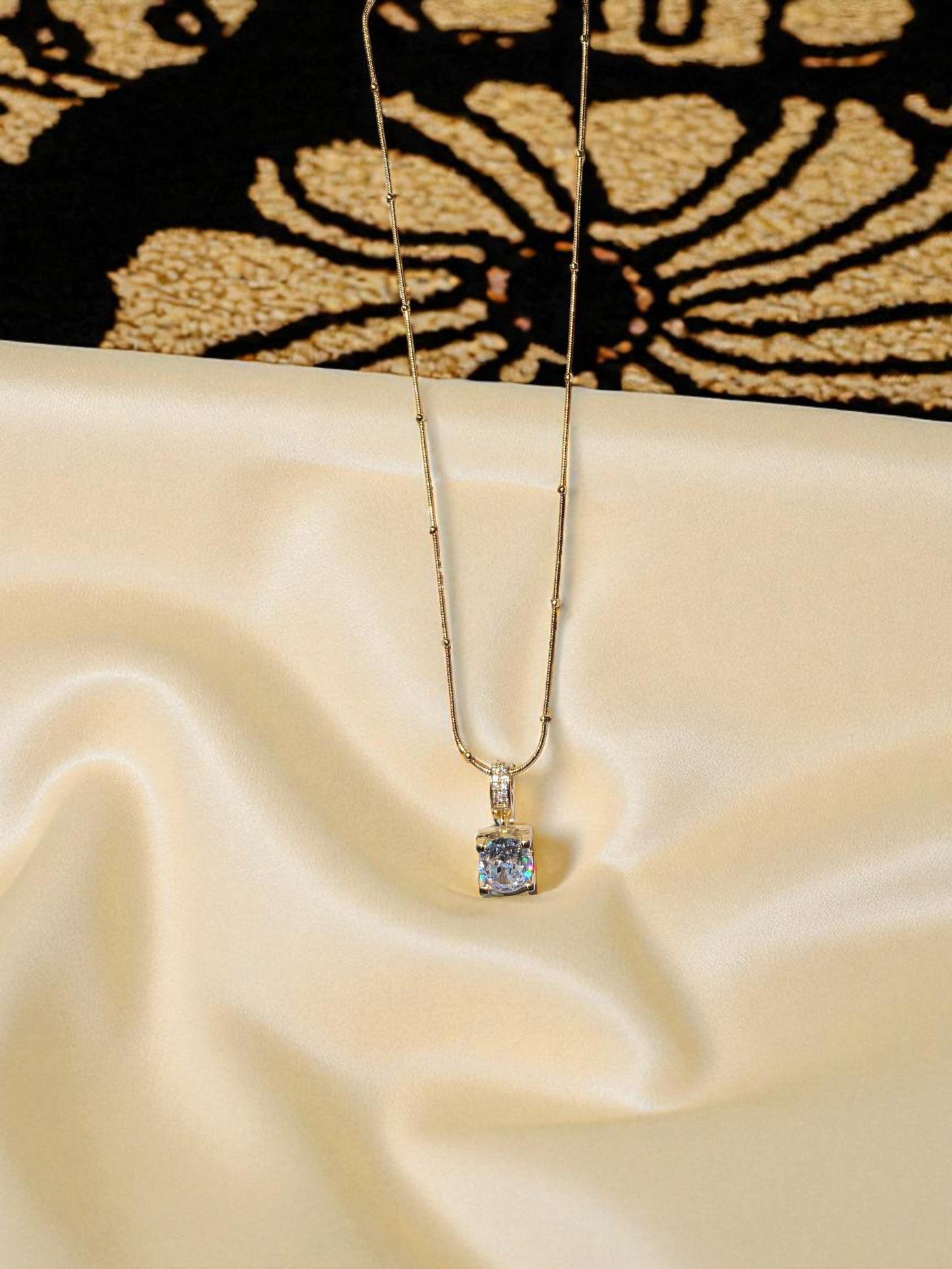 RADIANT CUT SOLITAIRE PENDANT NECKLACE