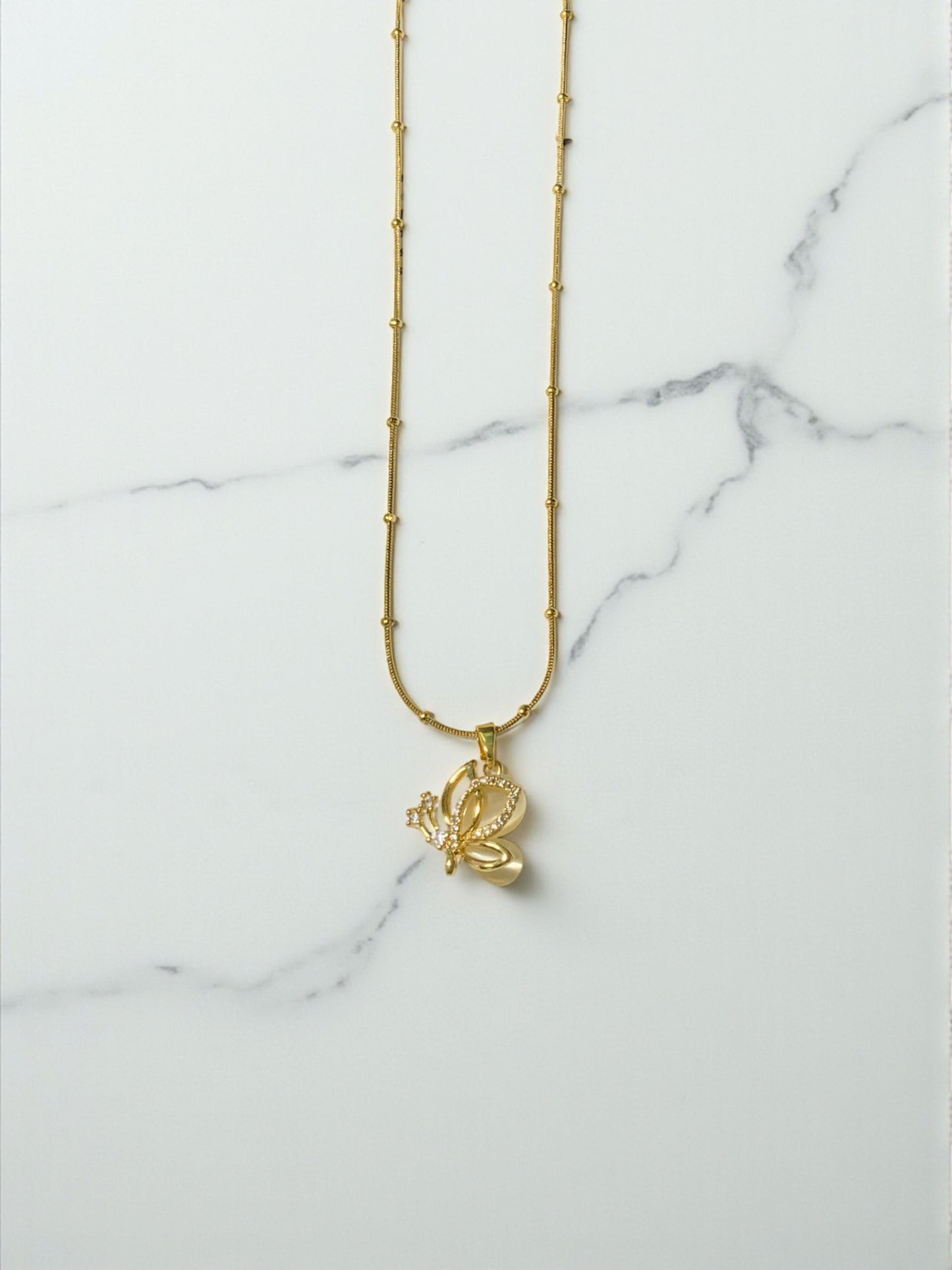 BUTTERFLY PENDANT NECKLACE