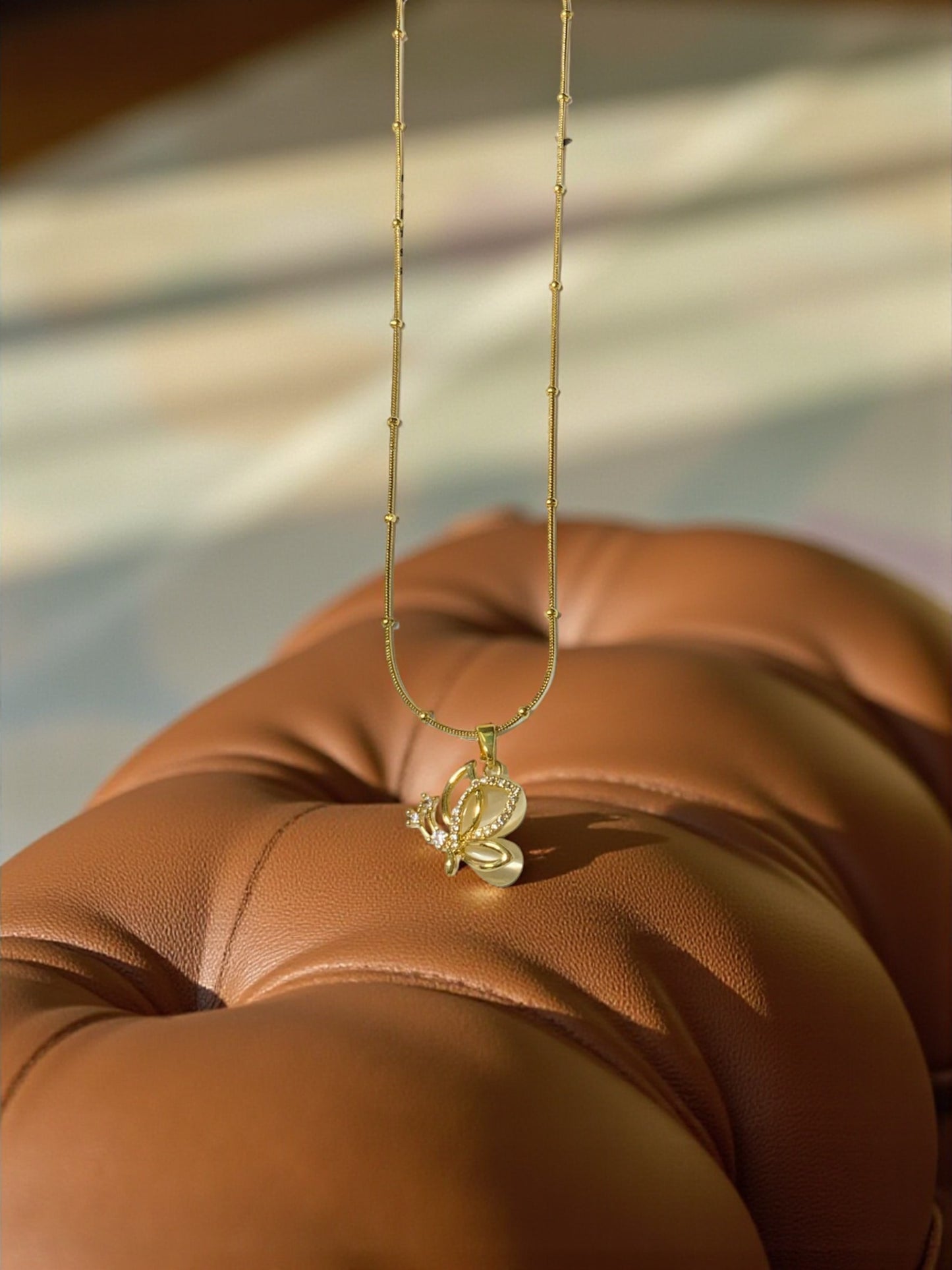 BUTTERFLY PENDANT NECKLACE