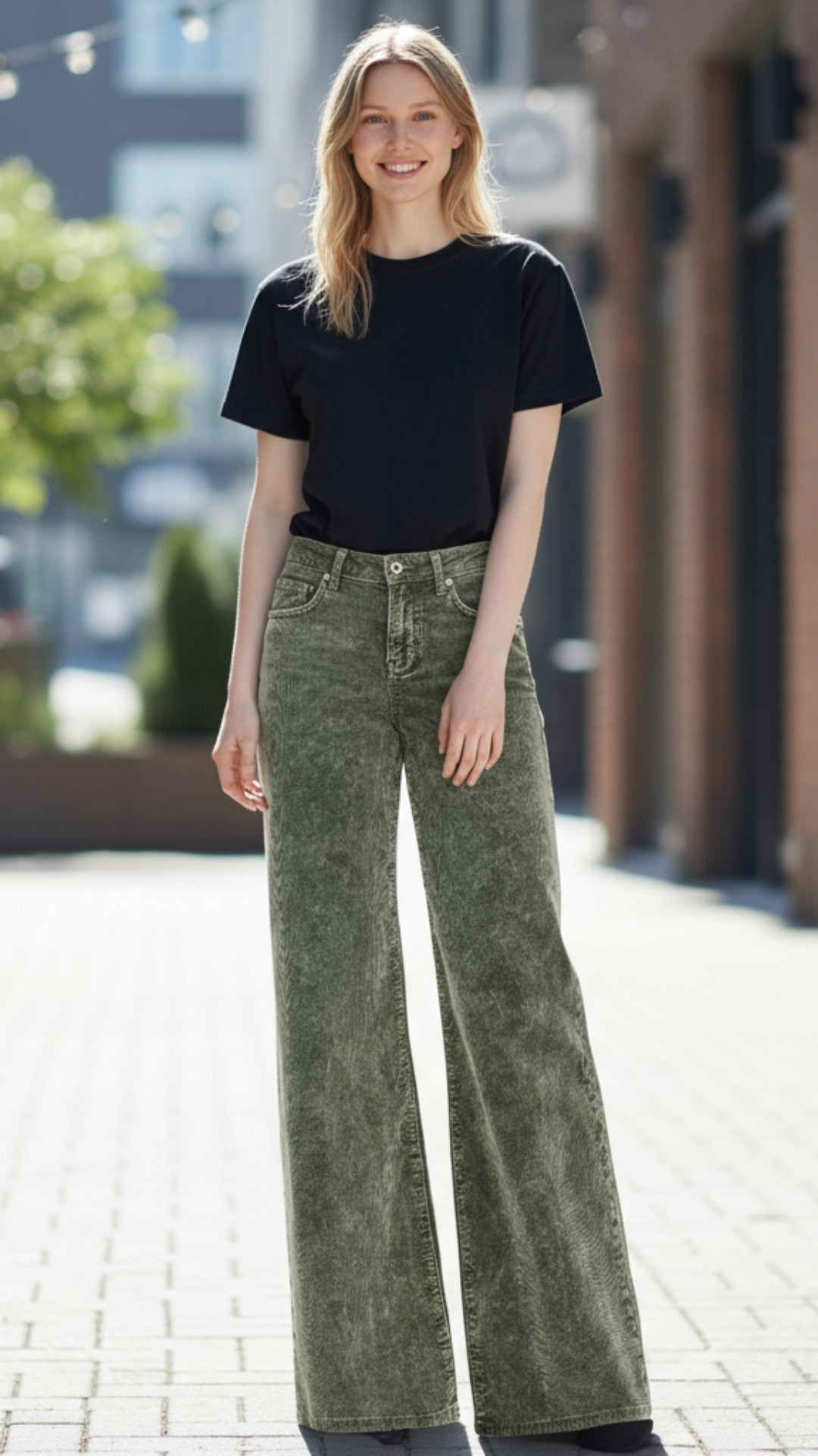 HIGH RISE WIDE LEG CORDURY JEANS