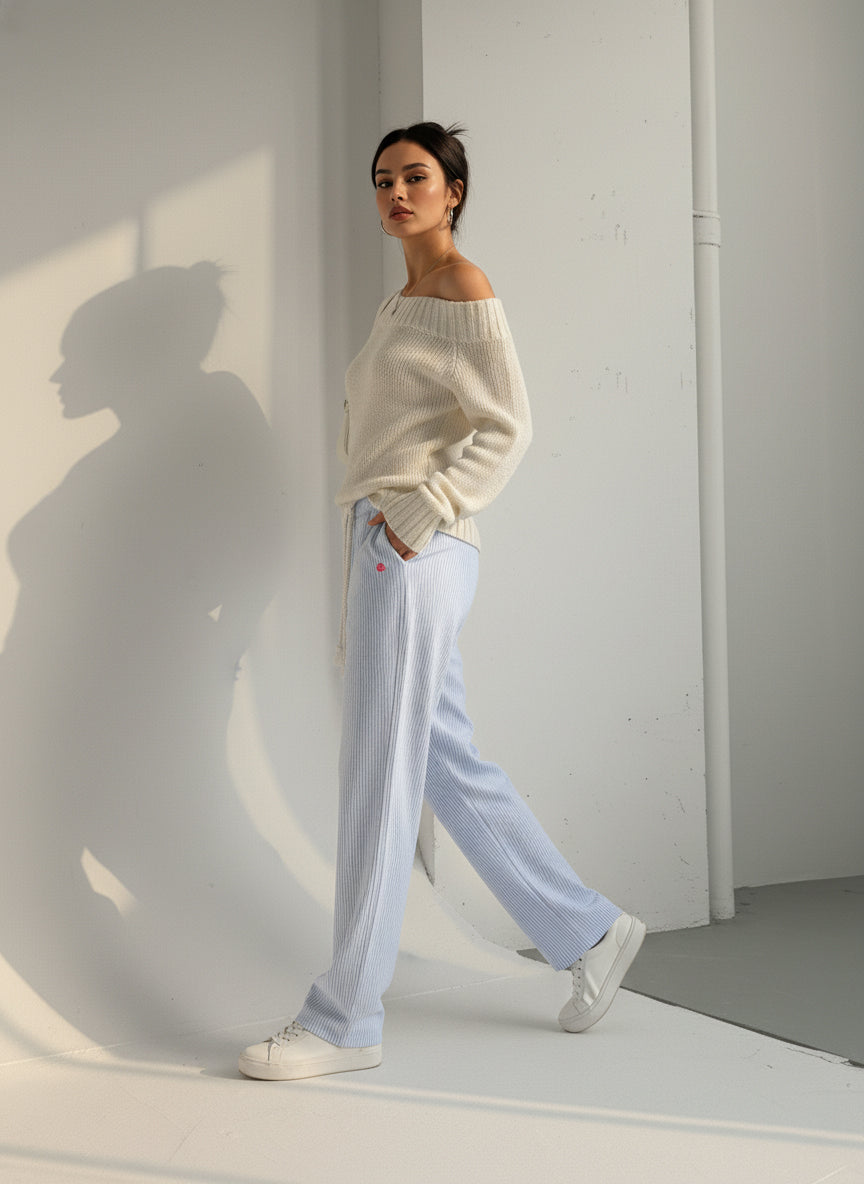 RIBBED KNIT BOAT NECK SWEATER