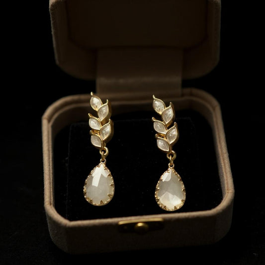 GOLD LEAF DROP EARRINGS