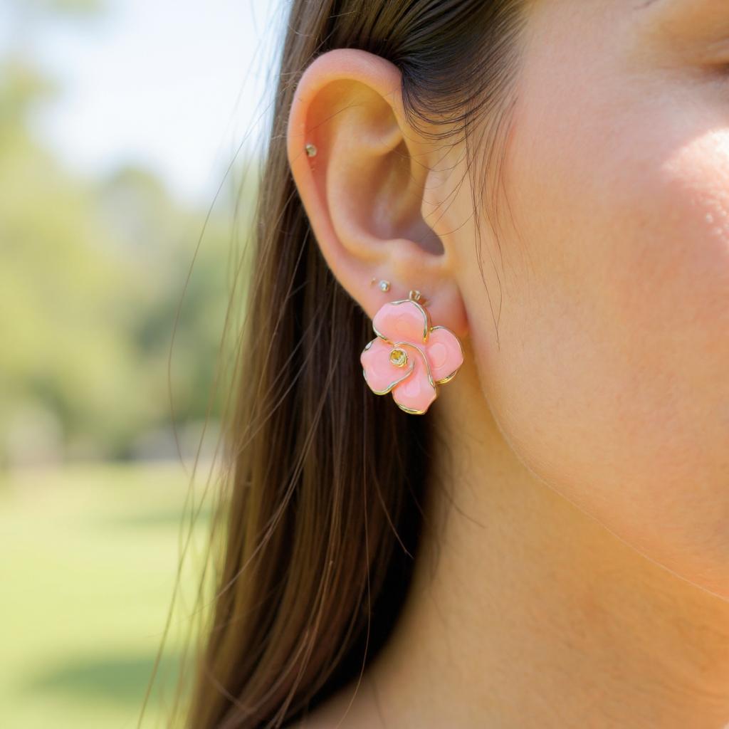 IVORY BLOOM ENAMEL FLOWER STUD EARRINGS