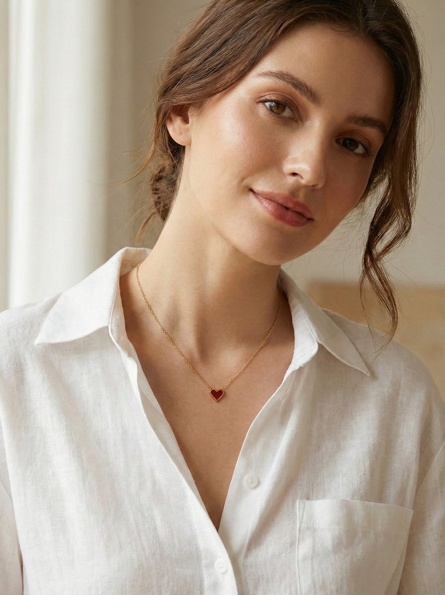 HEART PENDANT NECKLACE